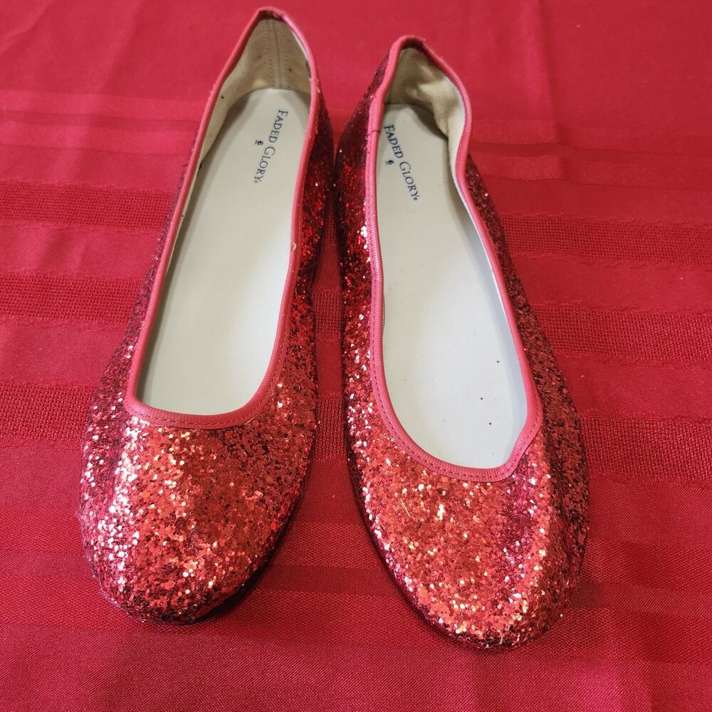 Faded Glory Red Glitter Ballet Flats Size 6 Dorothy Costume Ruby Slippers Used